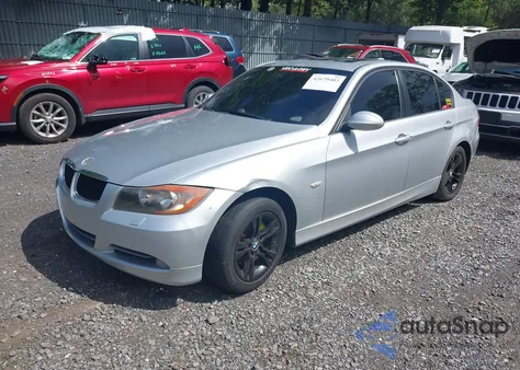2008 BMW 328Xi из США, поврежденный, VIN WBAVC73528KP37985